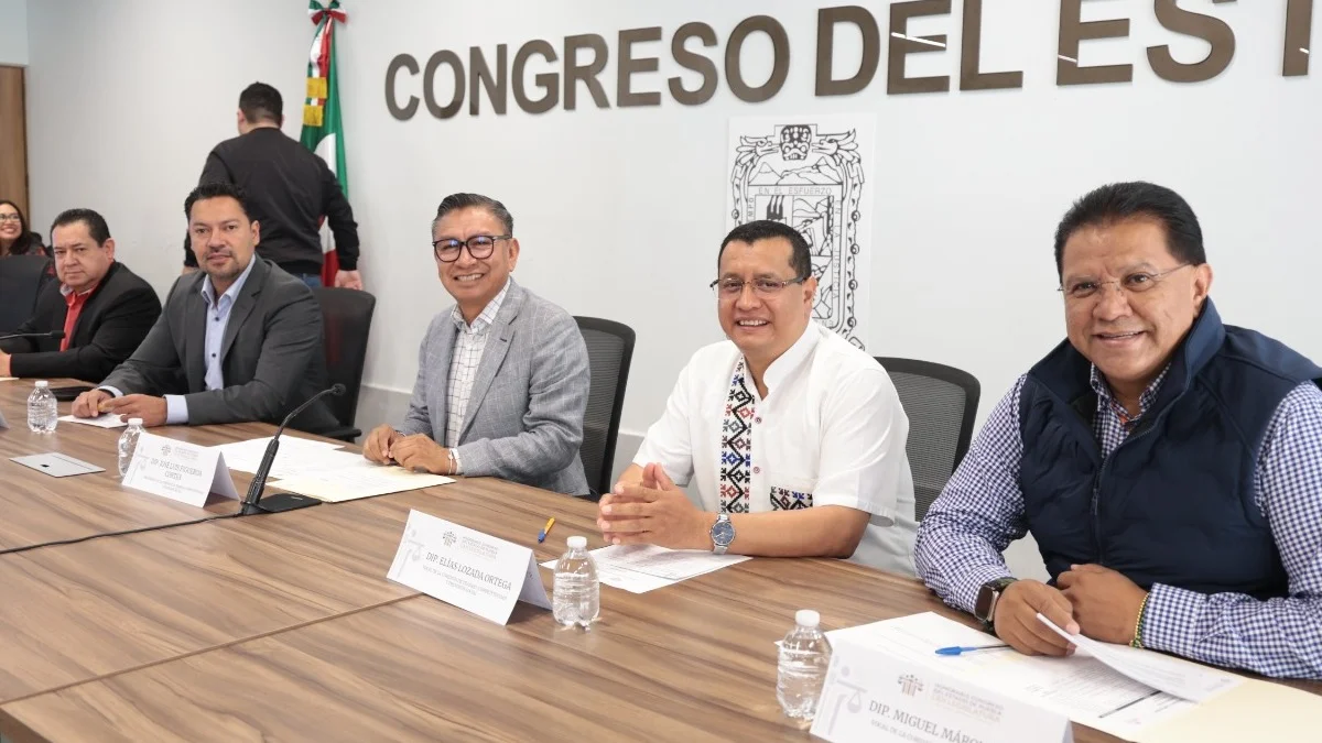 Avala Comisión del Congreso dictamen para garantizar autonomía y democracia sindical de las y los trabajadores al servicio del Estado