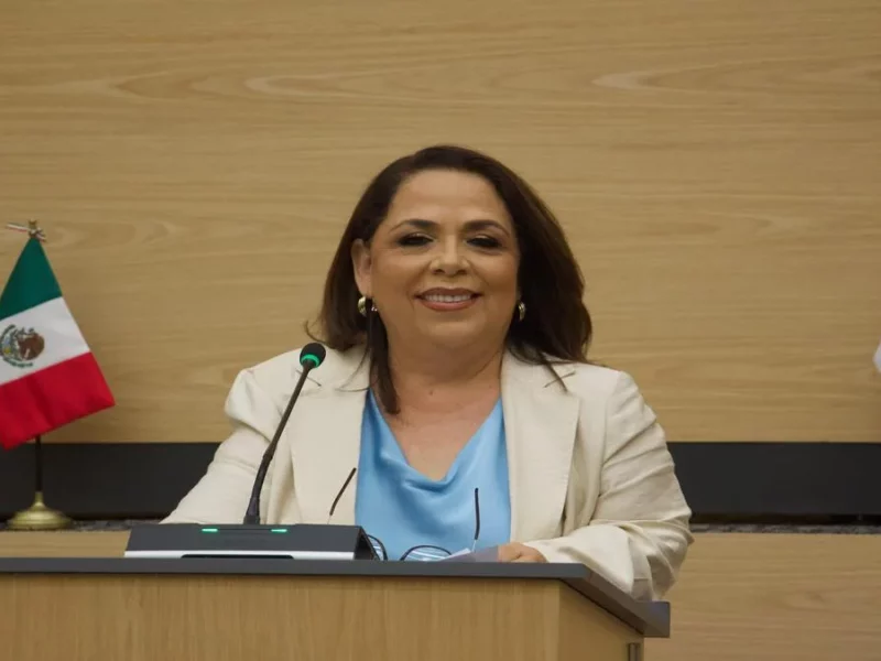 Presenta María Soledad Amieva iniciativa para garantizar atención integral a personas con albinismo en Puebla