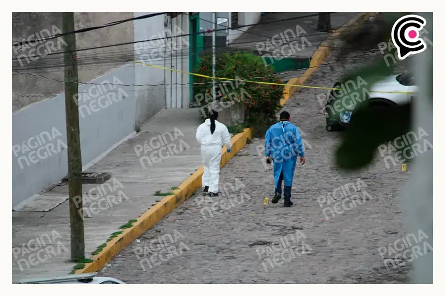 Ataque armado frente a una tienda deja una mujer muerta y dos heridas en Xonaca, Puebla
