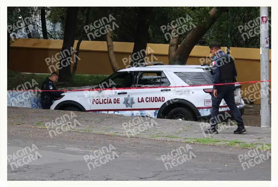 Indigente murió por causas naturales en la Plazuela del Calvario en el Barrio El Alto, Puebla
