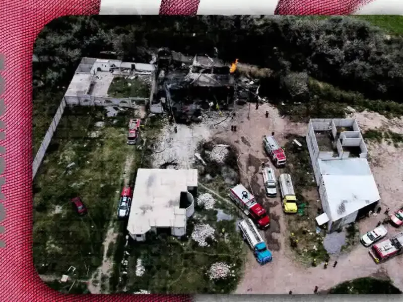 Relevan a comandante y personal de la Policía Estatal en Tepeaca tras explosión de pipas  