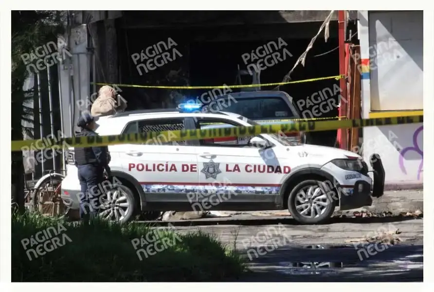 Adulto mayor muere atrapado en incendio de vivienda en Infonavit Amalucan, Puebla; víctima reciclaba PET