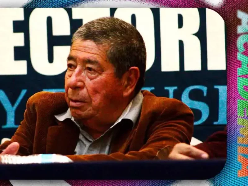 Jesús Olguín presenta libro con los cambios de Puebla y BUAP durante el siglo XX