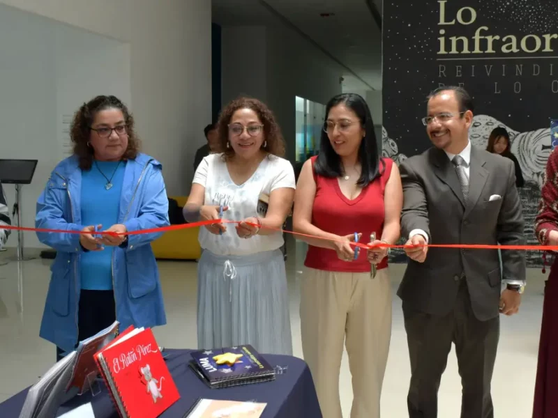 Inauguran en Biblioteca Central BUAP exposición de cuentos diversificados infantiles
