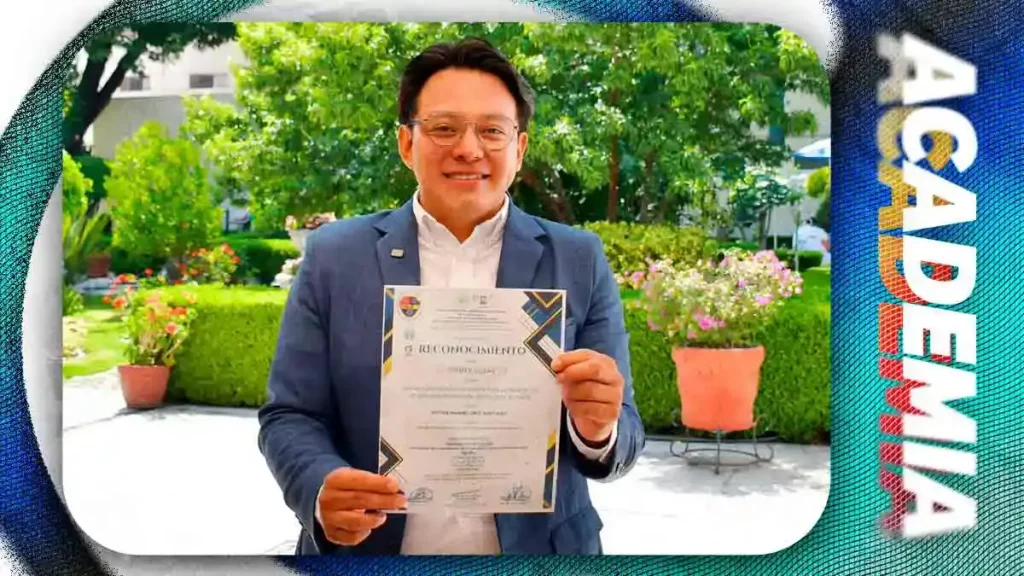 Alumno de enfermería de la BUAP gana con innovador proyecto para prevenir lesiones por presión