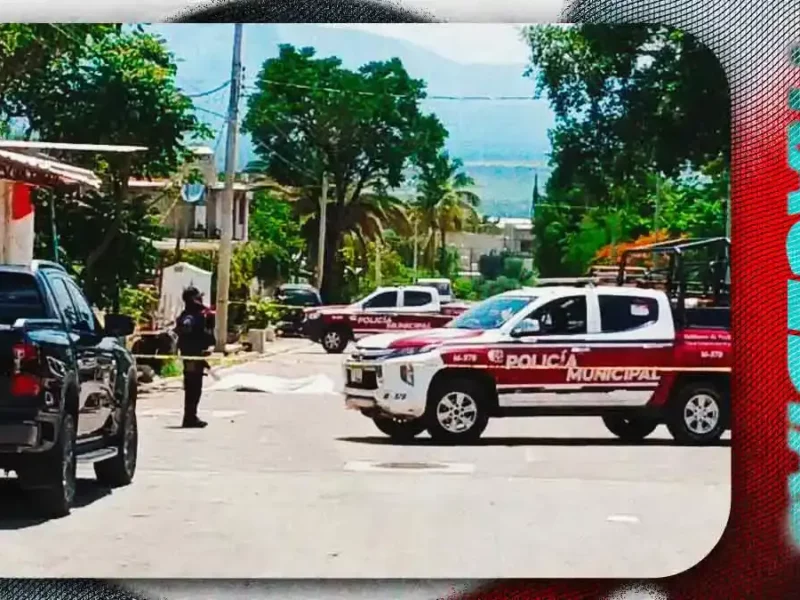 Muere trabajador electrocutado al instalar una luminaria en Coxcatlán, Puebla