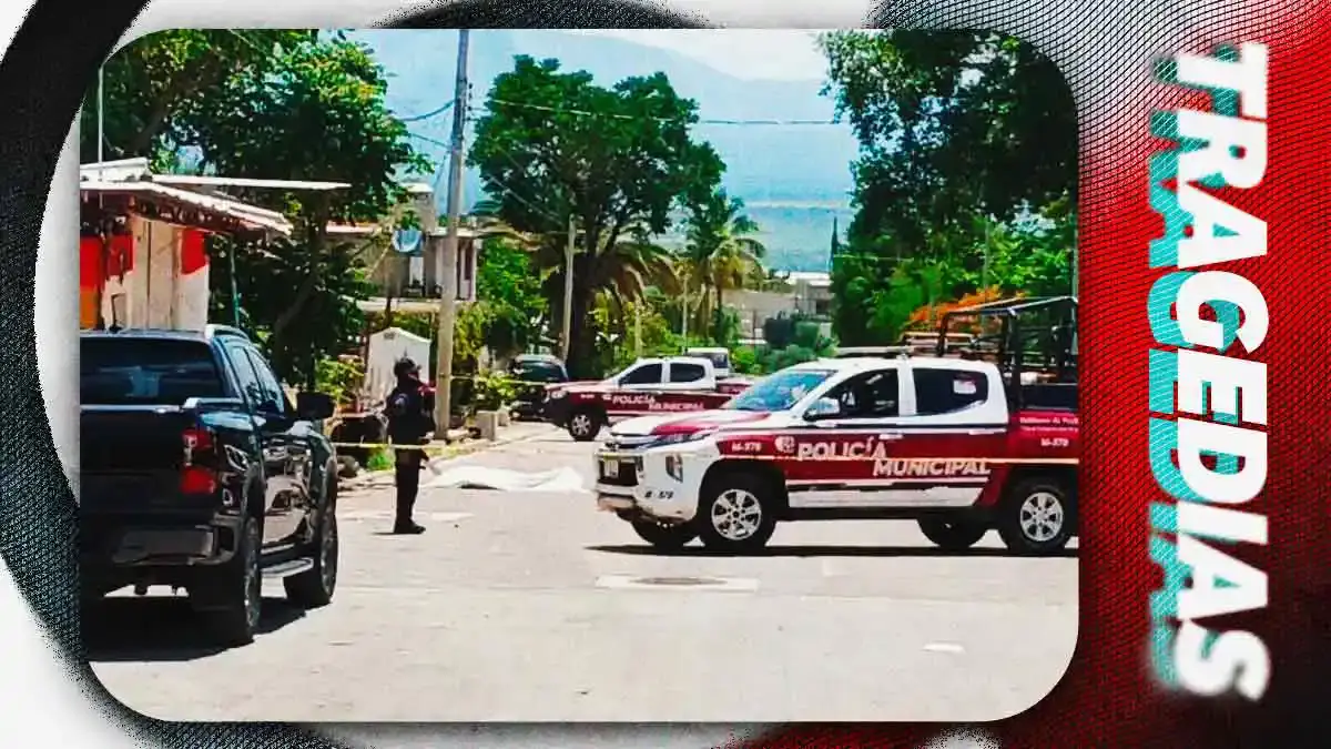 Muere trabajador electrocutado al instalar una luminaria en Coxcatlán, Puebla