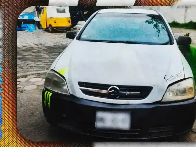 Falsos compradores asaltan a vendedor y le roban su auto en Totimehuacan, Puebla
