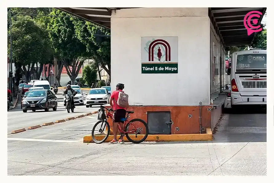 Ciclistas optan por carriles de RUTA ante deficiencias en ciclovías de Puebla