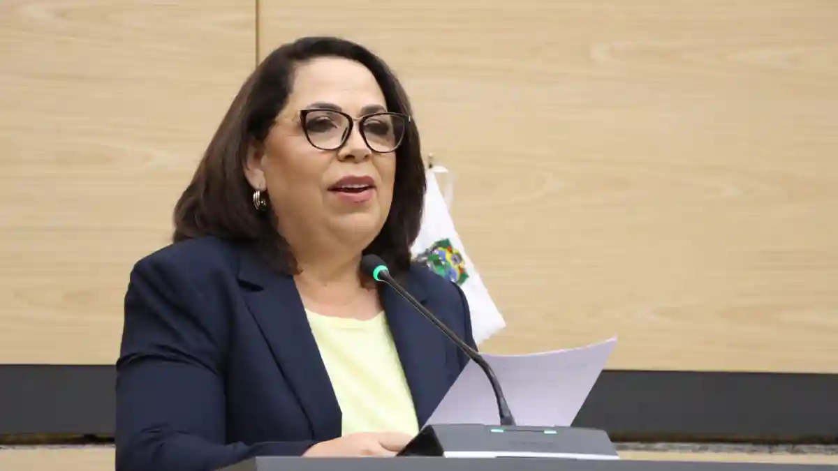 Presenta Soledad Amieva iniciativa para garantizar transporte más accesible e incluyente para personas con discapacidad