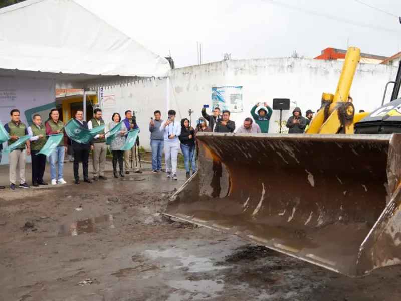 Con una inversión de ocho mdp, Gobierno de Texmelucan inicia pavimentación de la calle Cofre de Perote en la ciudad