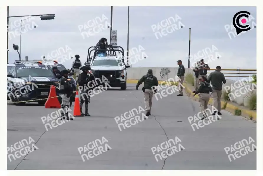 Hallan una pierna y restos humanos calcinados en terreno de Tres Cerritos, Puebla