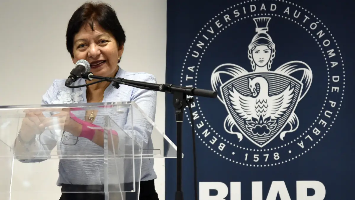 Preside Rectora Lilia Cedillo Primer Informe de labores en la Facultad de Ingeniería Química