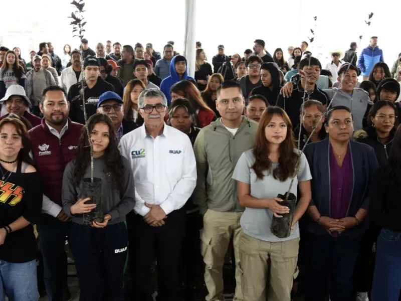 Inicia en CU2 BUAP “Raíces del futuro”
