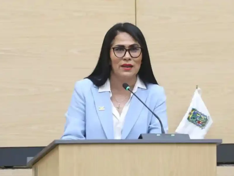 Promueve Fedrha Suriano iniciativa para ampliar la licencia de paternidad a 12 semanas con goce de sueldo