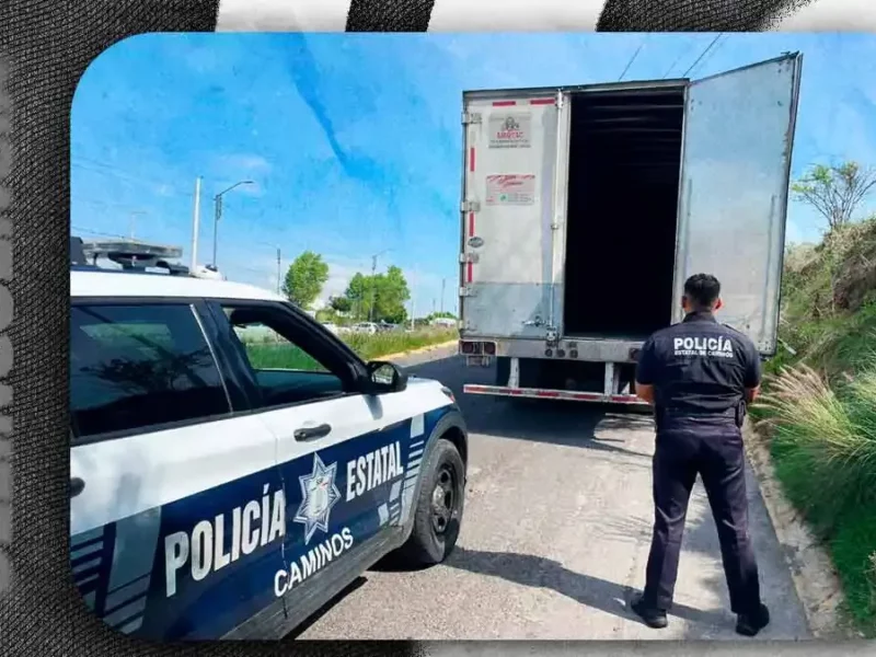 Roban tractocamión con pantallas Hisense en Cuautlancingo; recuperan caja vacía en Periférico Ecológico de Puebla