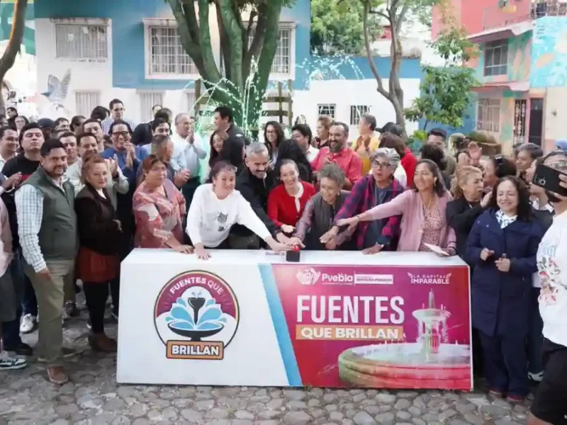 Realiza Gobierno de Pepe Chedraui mantenimiento de fuente en el Parque del Barrio de Xanenetla