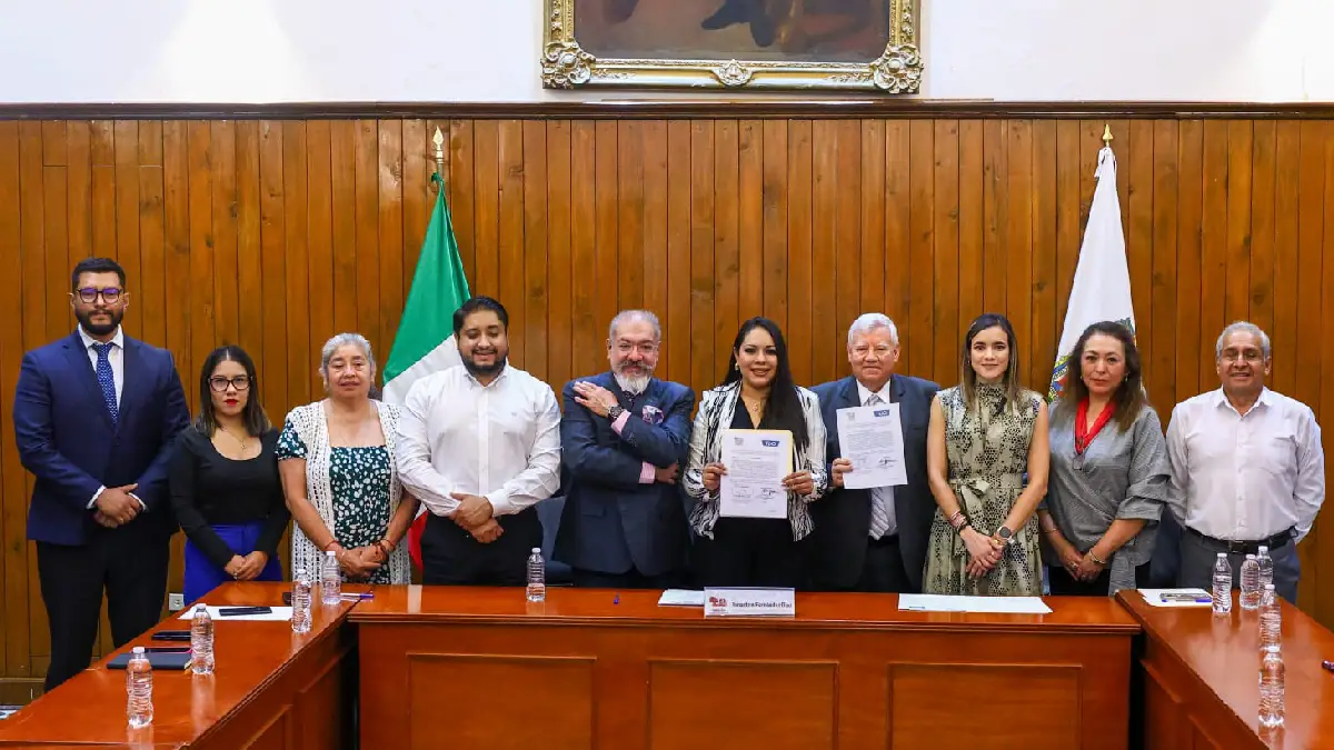 Tonantzin Fernández fortalece alianzas para ampliar oportunidades educativas en San Pedro Cholula