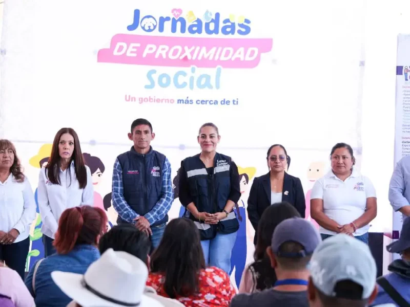 Acerca Lupita Cuautle atención integral a familias de San Francisco Acatepec