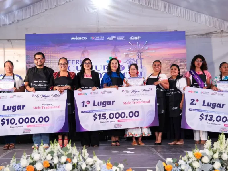 Premia Gobierno de San Andrés Cholula a las y los ganadores del concurso "Tu mejor mole 2026"