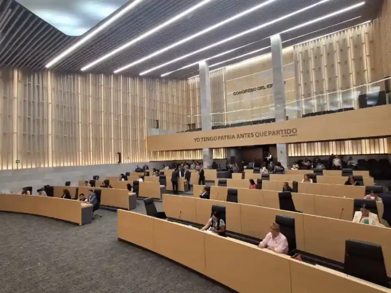 Avala Congreso del Estado dictamen para fortalecer la seguridad en los planteles educativos