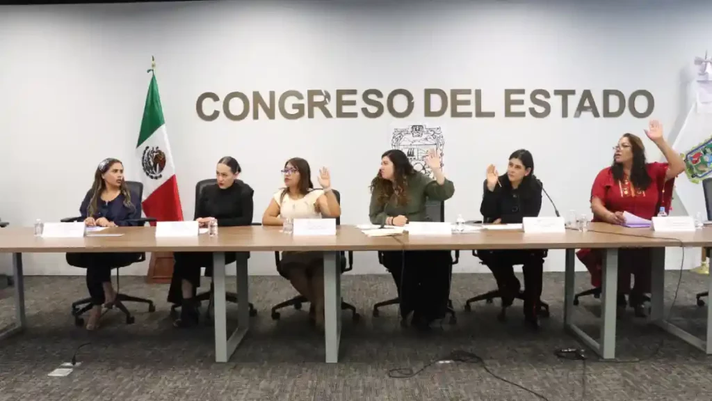 Comisión de Igualdad de Género aprueba dictamen para fortalecer órdenes de protección a mujeres en Puebla