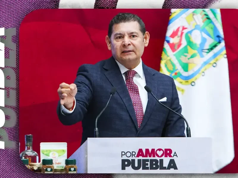 Alejandro Armenta liquida 134 fotomultas por exceso de velocidad en Puebla; culpa al chofer