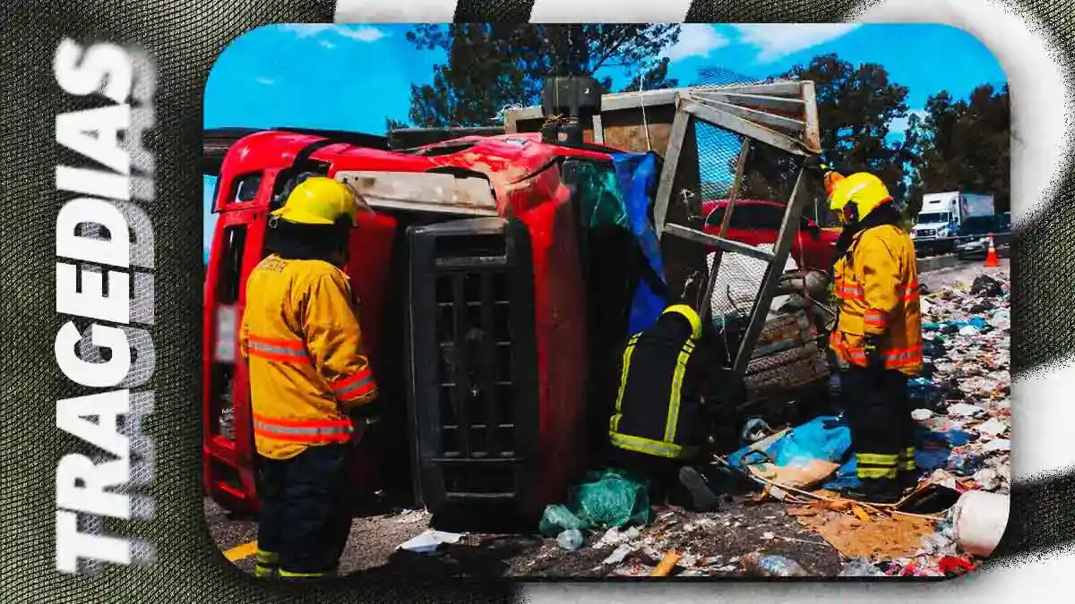 Volcadura de camioneta deja un hombre muerto y dos lesionados en la autopista Puebla-Orizaba