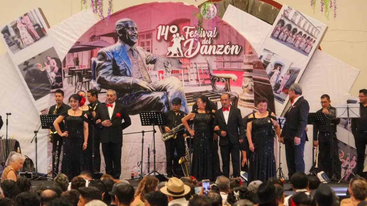 Inauguran la edición 14 del Festival del Danzón de Zacatlán
