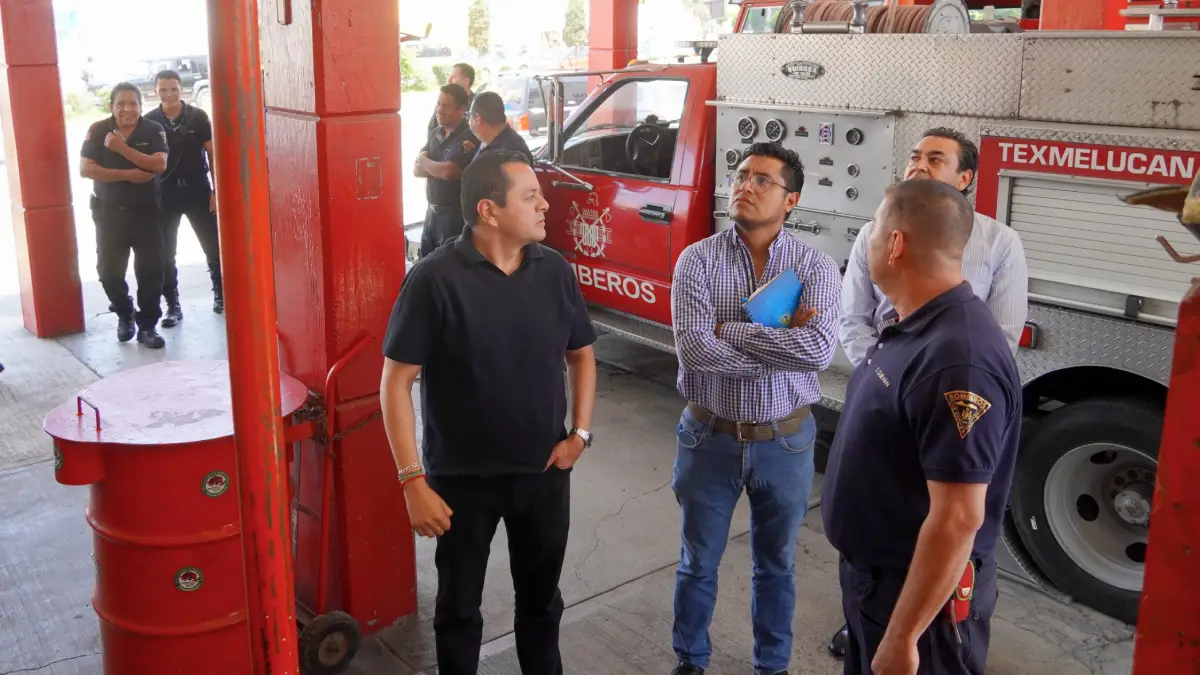 Alcalde Juan Manuel Alonso impulsa la rehabilitación del cuartel de Bomberos de Texmelucan