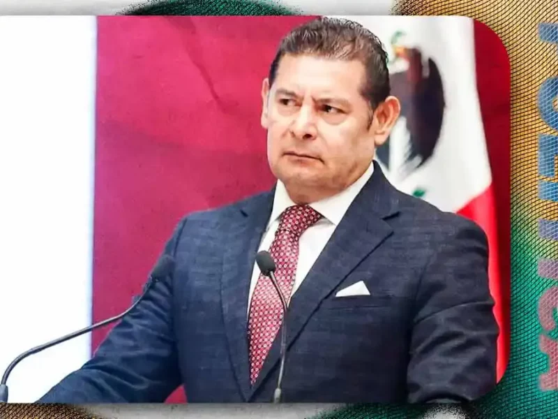 Alejandro Armenta reconoce “fuego amigo y no tan amigo” contra funcionarios de su gobierno