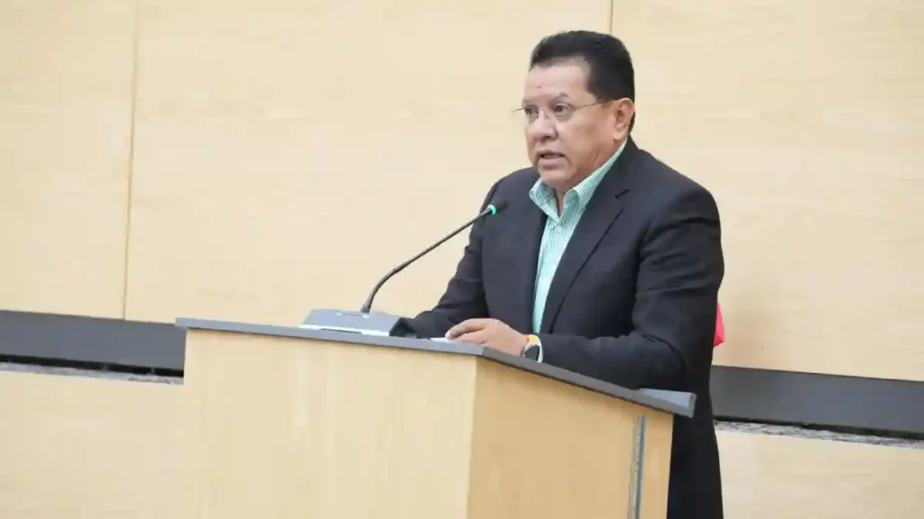 Diputado Miguel Márquez impulsa iniciativa para la atención a la salud mental de las mujeres durante el embarazo y después del parto