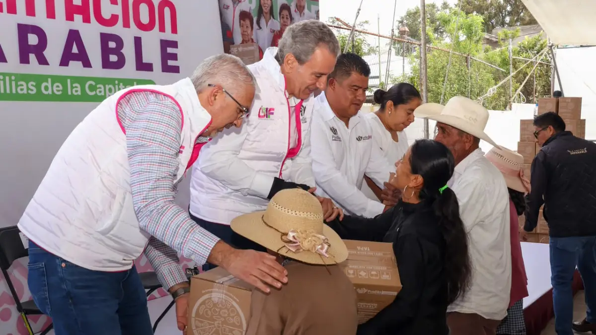 Lleva Pepe Chedraui programa “Alimentación Imparable” a Santa María Guadalupe Tecola