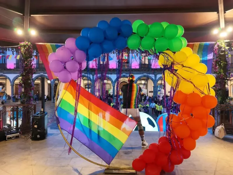 Zacatlán se pinta de colores con el #Pride2026