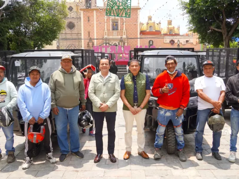 Gobierno de Texmelucan realiza entrega histórica de 50 motocarros para la reorientación de seres sintientes