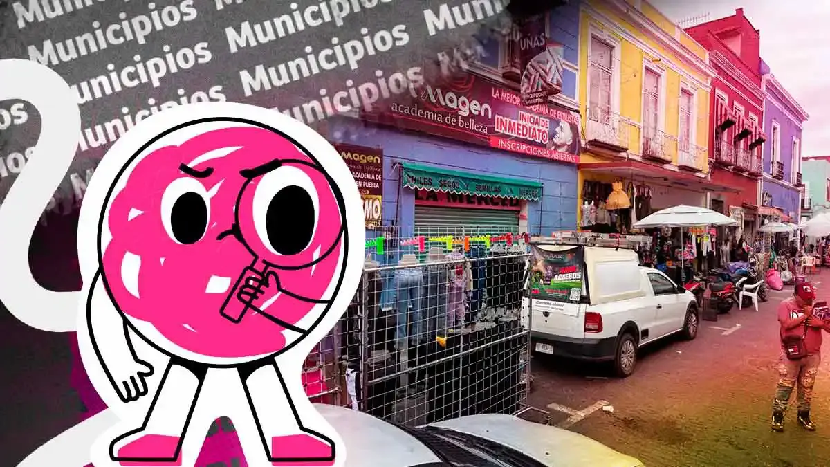 Ambulantes invaden cajones de parquímetros en el Centro Histórico de Puebla; automovilistas denuncian falta de espacios