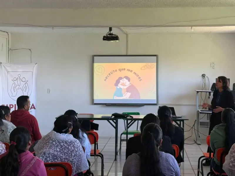 Ayuntamiento de Zacatlán realiza mega jornada para prevenir el suicidio y violencia en Xonotla