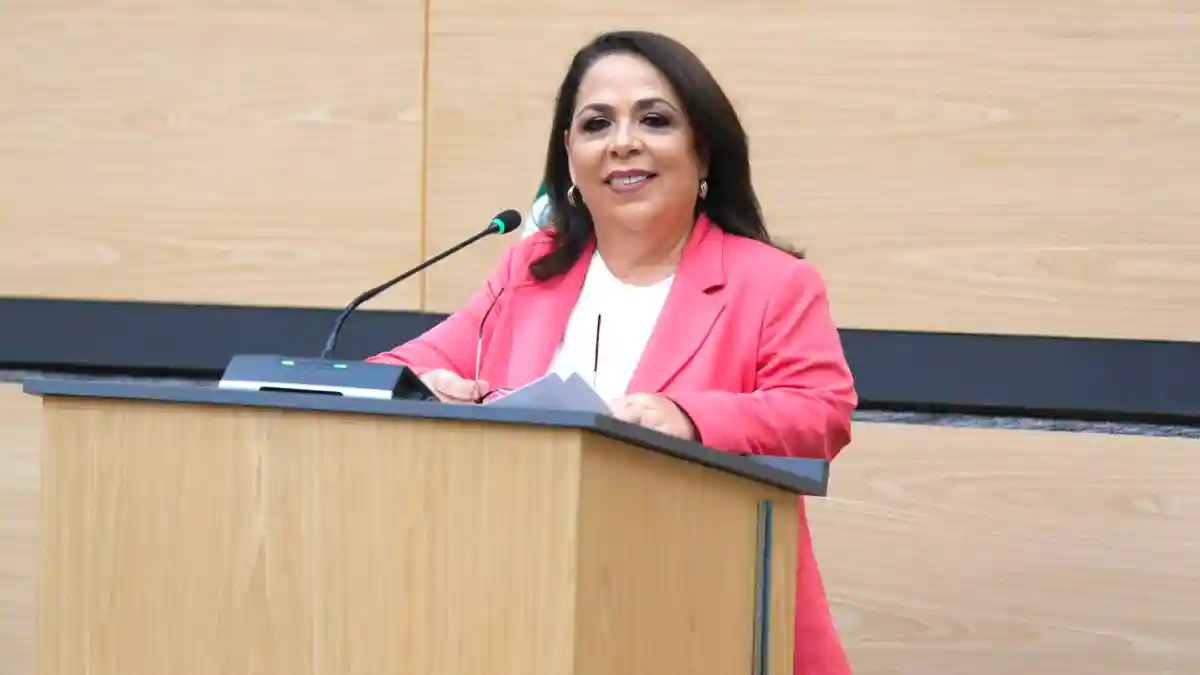 Presenta Soledad Amieva iniciativa para combatir el uso de uniformes y equipo policial apócrifo en Puebla