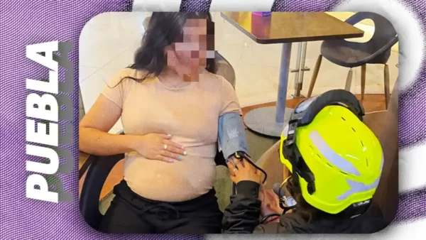 Desprendimiento de plafón en Cinépolis Angelópolis deja a una mujer embarazada herida