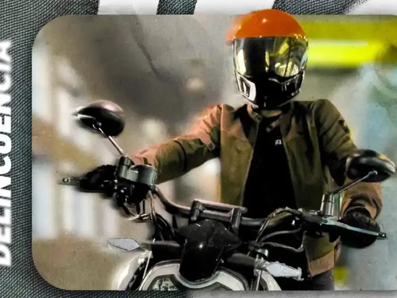 Motociclistas ejecutan a recolector de reciclaje dentro de casa de cartón en Puebla; pareja lo identificó