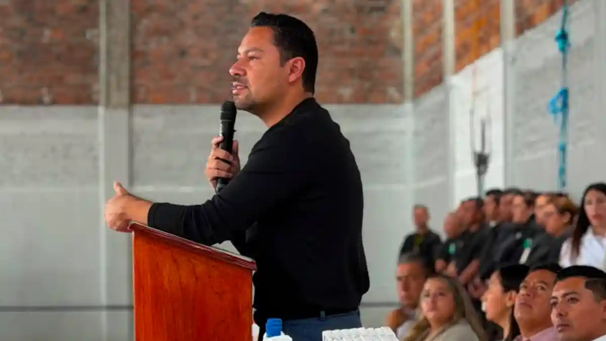 Andrés Villegas dona su sueldo para comprar medicamentos para el Centro Penitenciario de Tecamachalco
