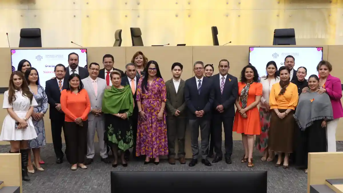 Congreso de Puebla abre su tribuna a la lengua Mixteca