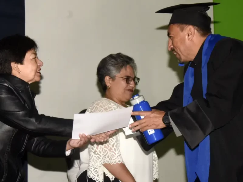 Egresados de la Universidad para Adultos son un referente para nuestra institución: Rectora Lilia Cedillo