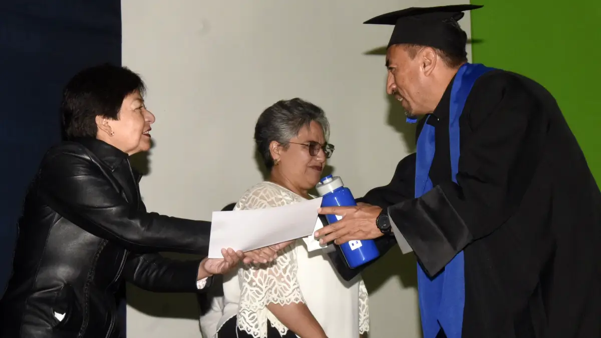 Egresados de la Universidad para Adultos son un referente para nuestra institución: Rectora Lilia Cedillo