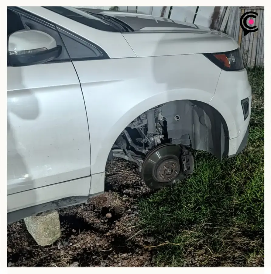 Denuncian robo de llantas en estacionamiento de gimnasio en Cholula; negocio niega apoyo al dueño