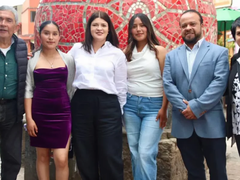 Presenta Bety Sánchez cartelera de las fiestas patronales y festividades de julio en Zacatlán