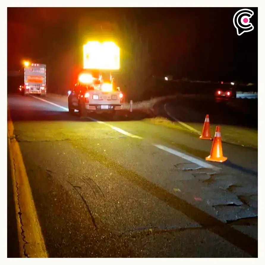 Volcadura de pipa de combustible paraliza la súper carretera Cuacnopalan-Oaxaca