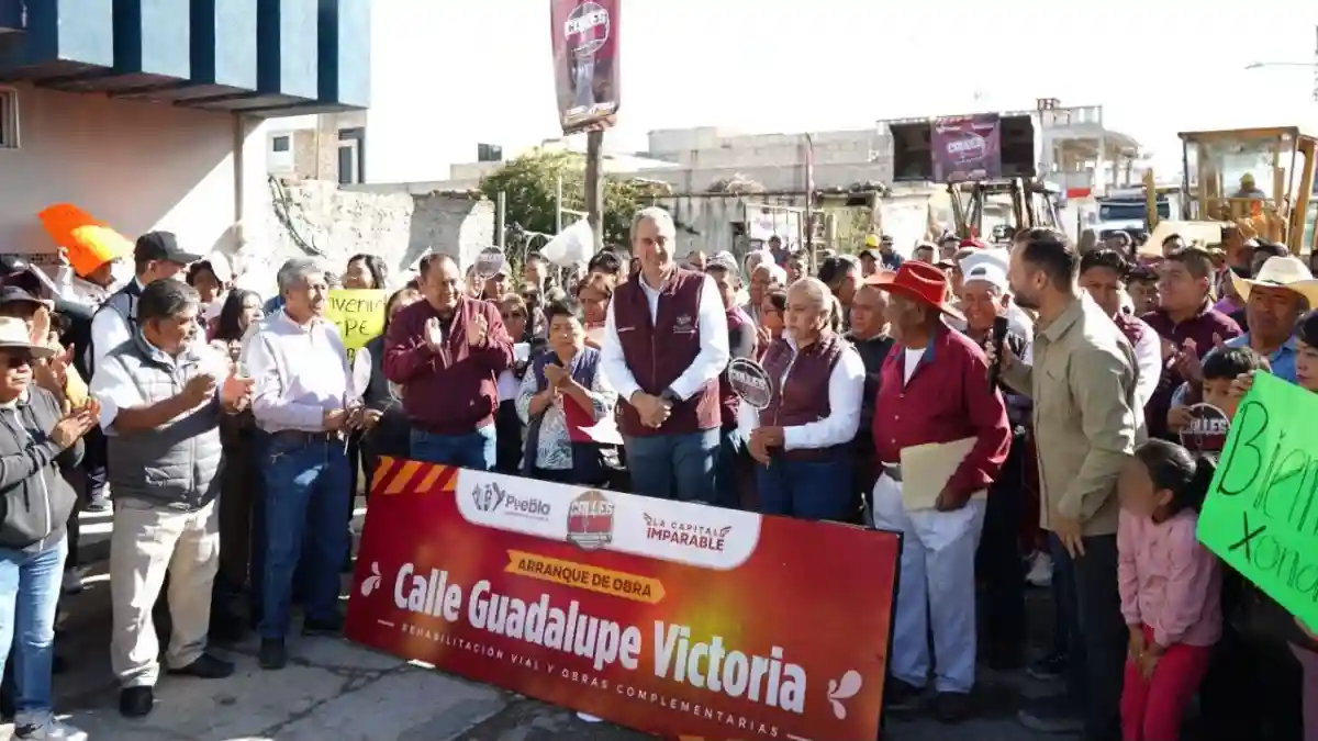 Inicia Pepe Chedraui obras de rehabilitación vial en la Junta Auxiliar de Santa María Xonacatepec