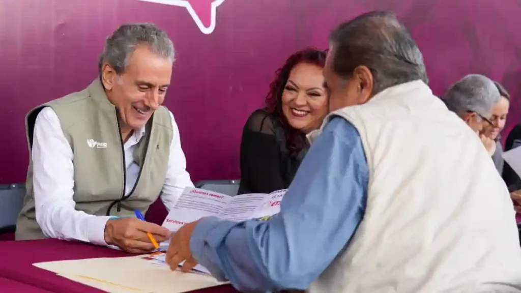 Continúa Pepe Chedraui con jornada "Día del Pueblo" para atender demandas ciudadanas en Tres Cruces