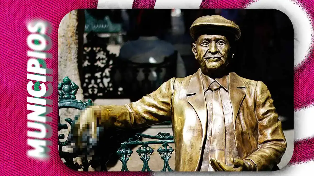 Mutilan mano izquierda de estatua de Pedro Ángel Palou en el Centro Histórico de Puebla